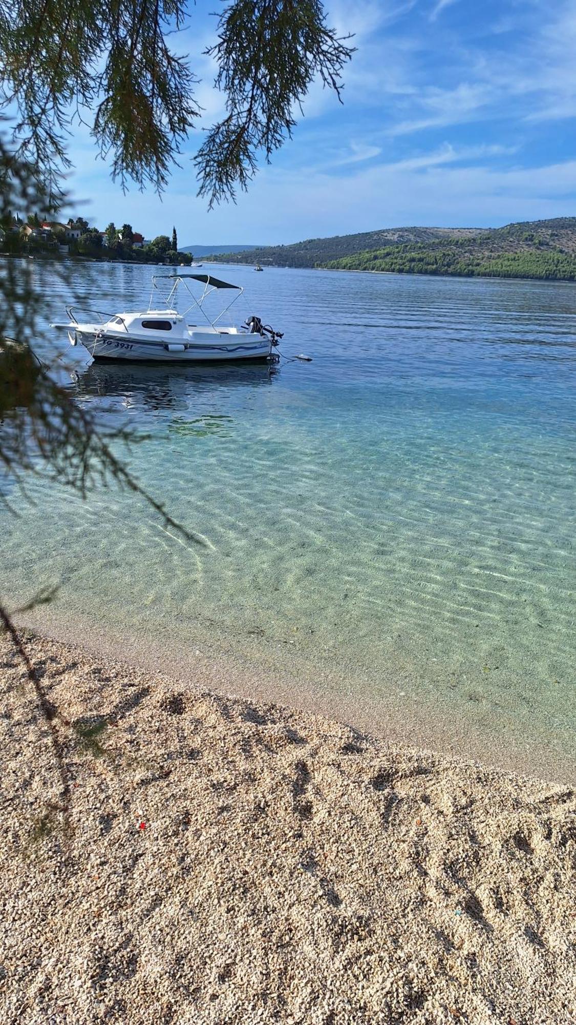 Apartmani I & J Seric Seget Vranjica Esterno foto